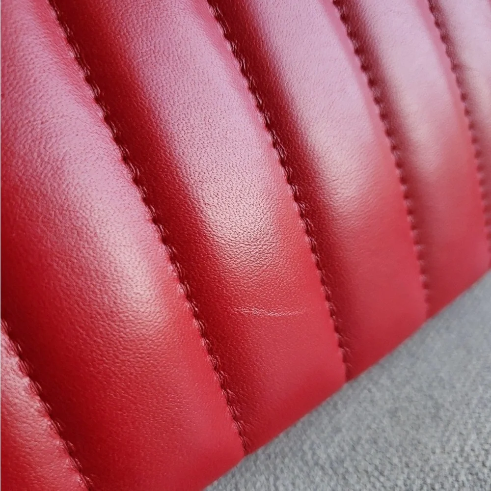 ‼️SOLD‼️COACH LEATHER NOLITA 19 CHAIN  WITH LINEAR QUILTING RED - Picture 6 of 6